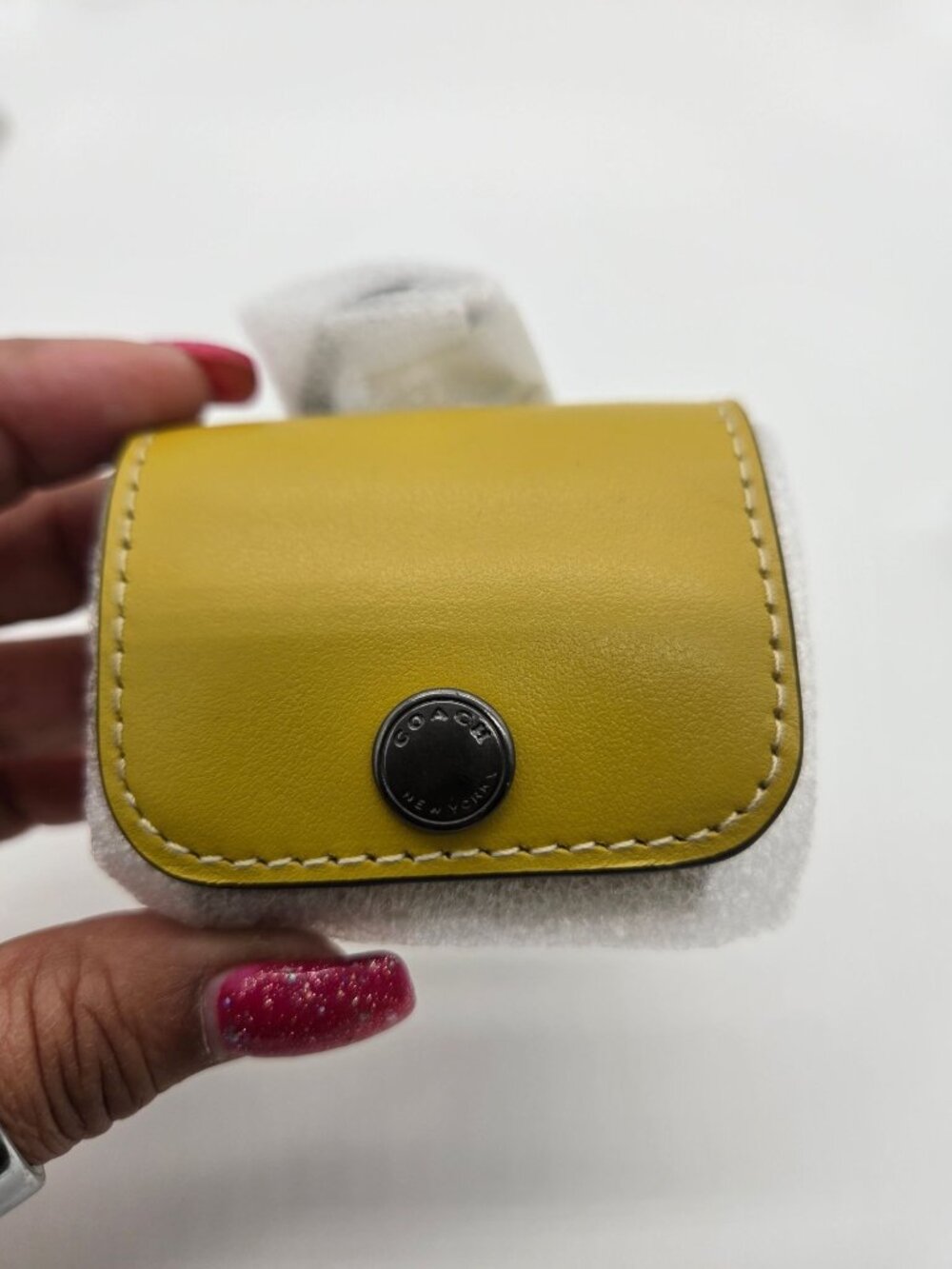 Coach C3749 Leather AirPods Pro Case Chartreuse Yellow Green NWT Rare